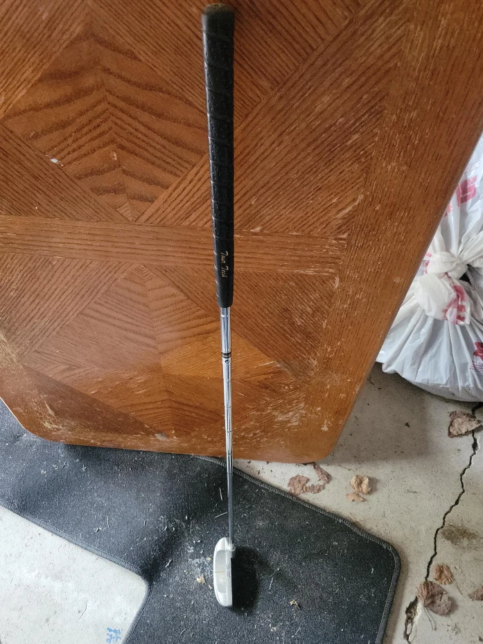 Northwestern 2003 series Putter