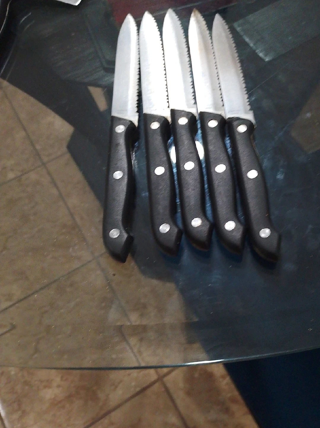 Set of 6 Serrated Steak Knives