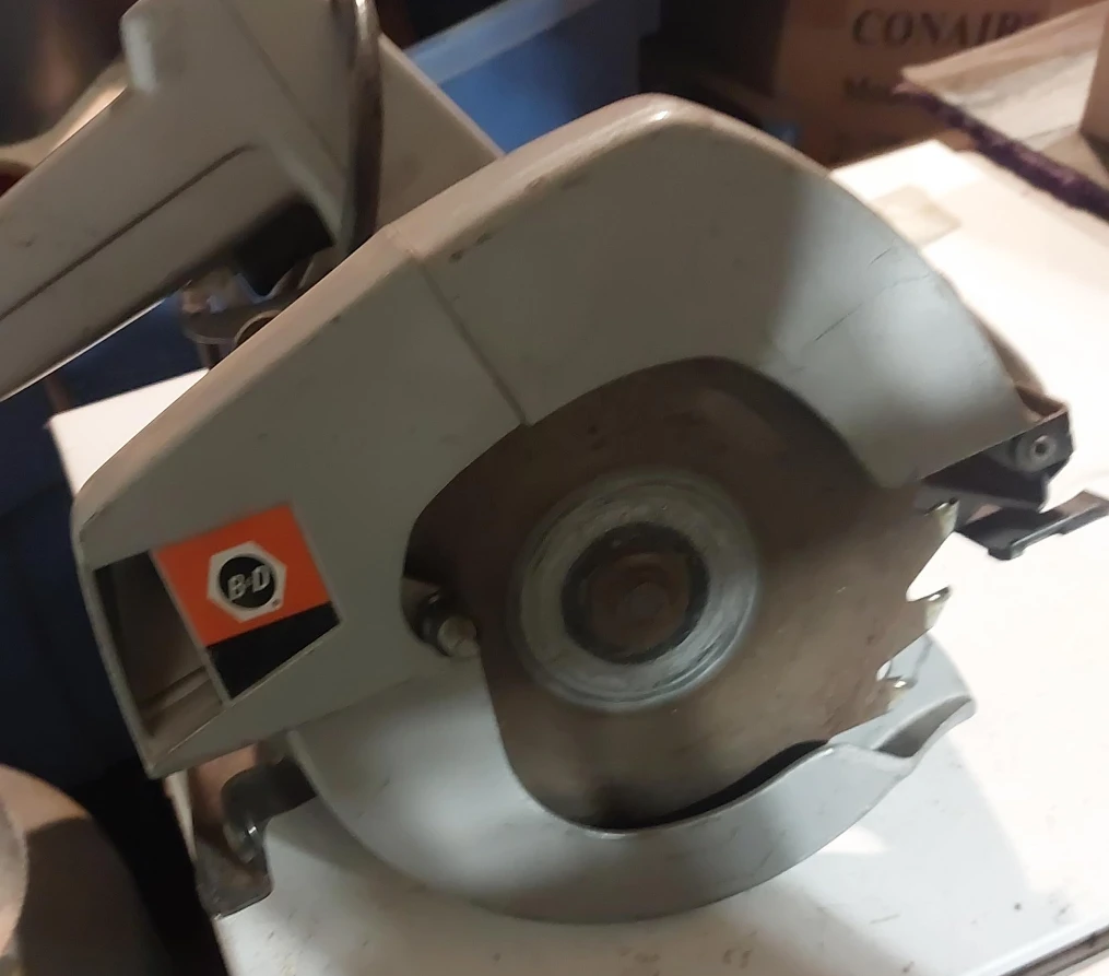 Black & Decker 7 1/4" Circular Saw