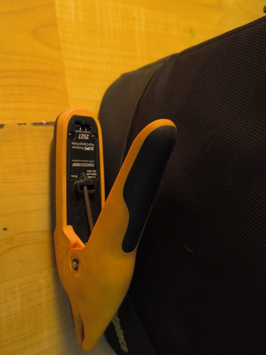 A.J.K. Premium Pipe Clamp Probe 2527