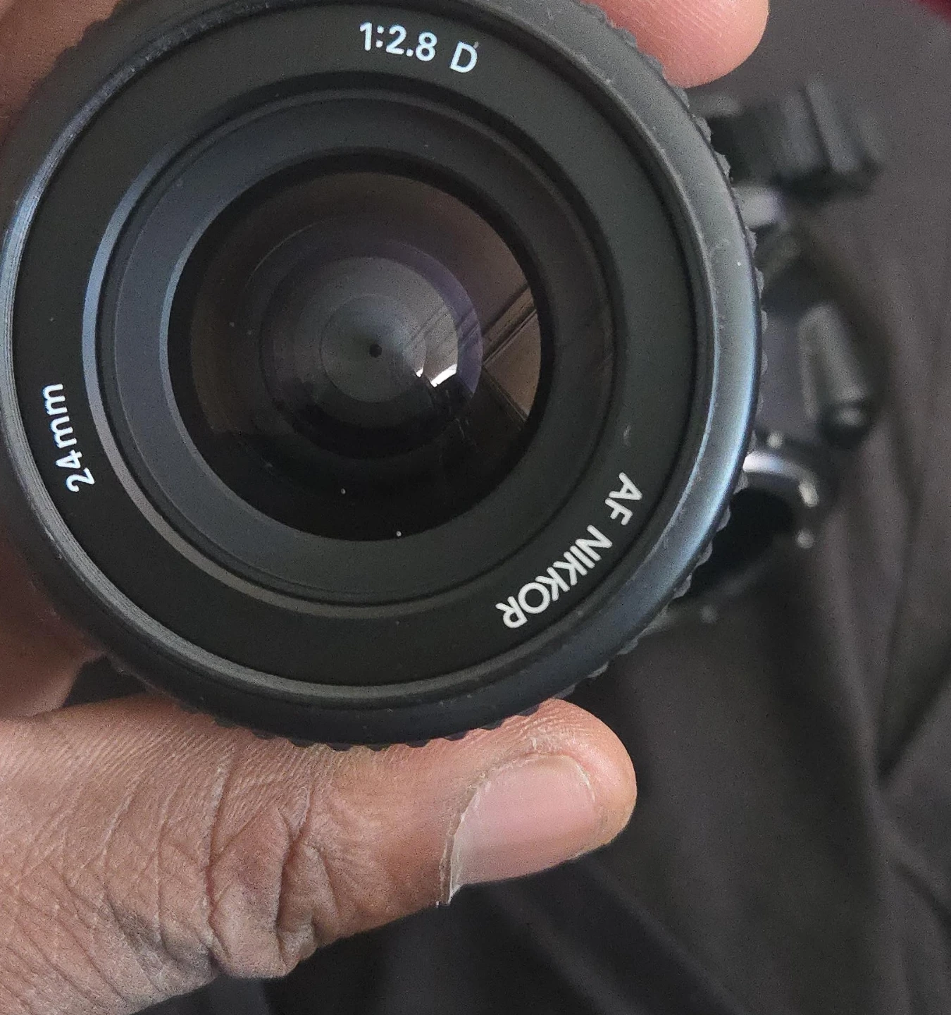 Nikon AF Nikkor 24mm f/2.8D Lens thumbnail