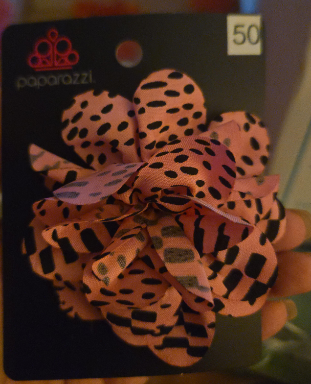 Paparazzi Hair Clip - Pink & Black