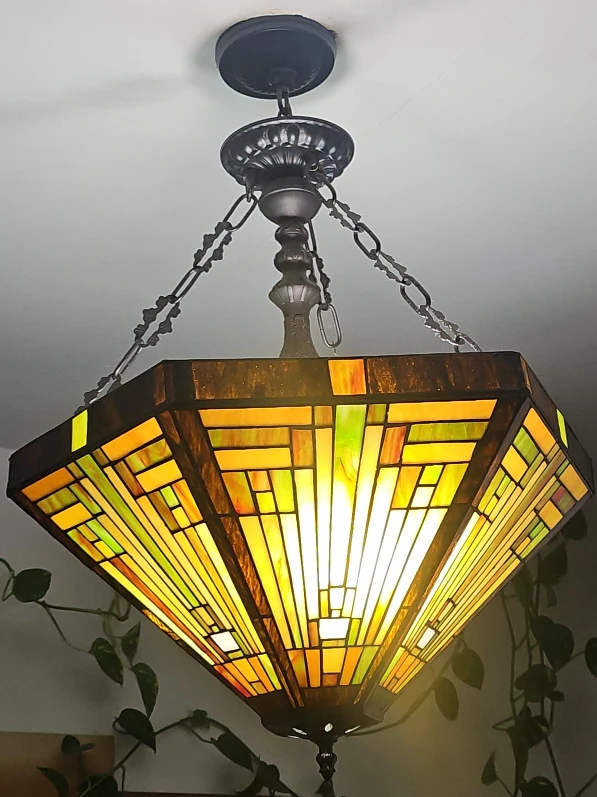 Tiffany Style Stained Glass Hanging Lamp