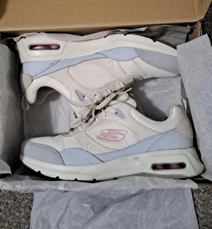 Skechers Air Element Sneakers - Size 8 Womens