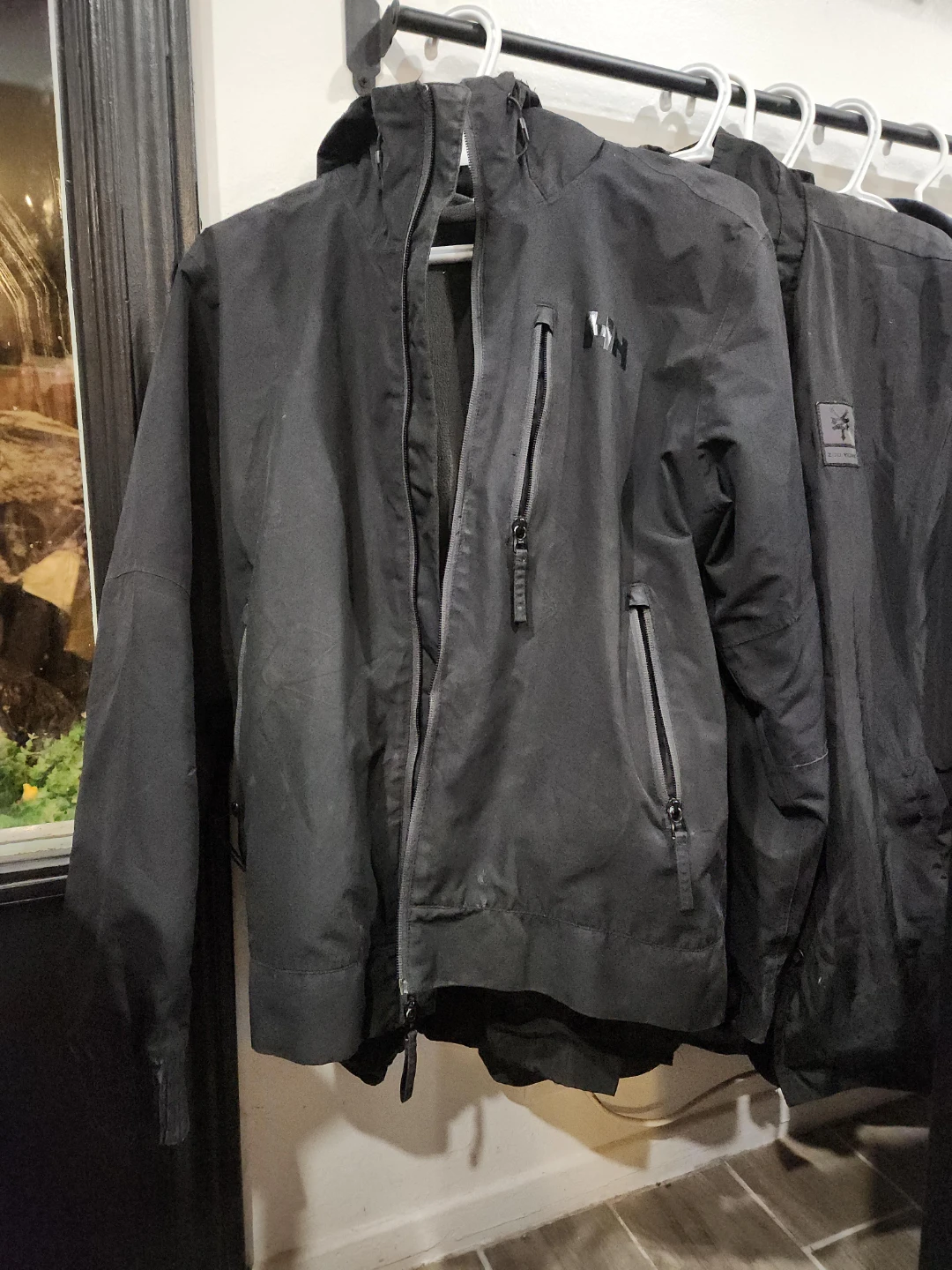 Helly Hansen Black Jacket thumbnail