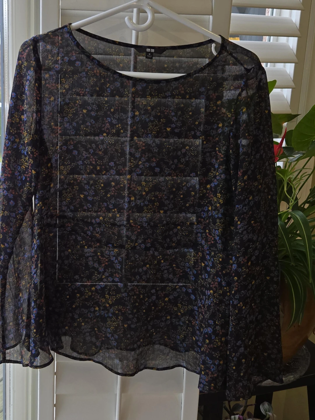 Uniqlo Floral Print Blouse - Size M