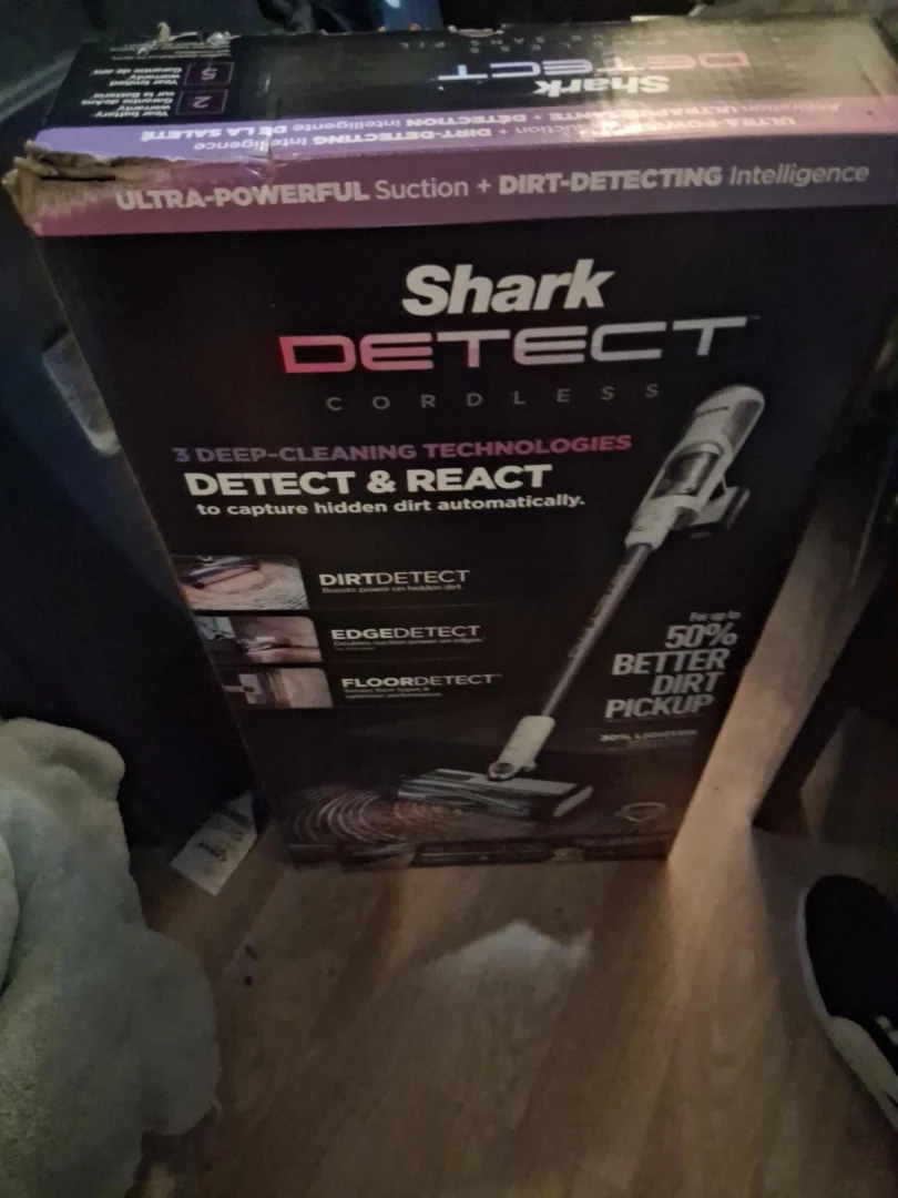 Shark Detect Cordless Vacuum thumbnail