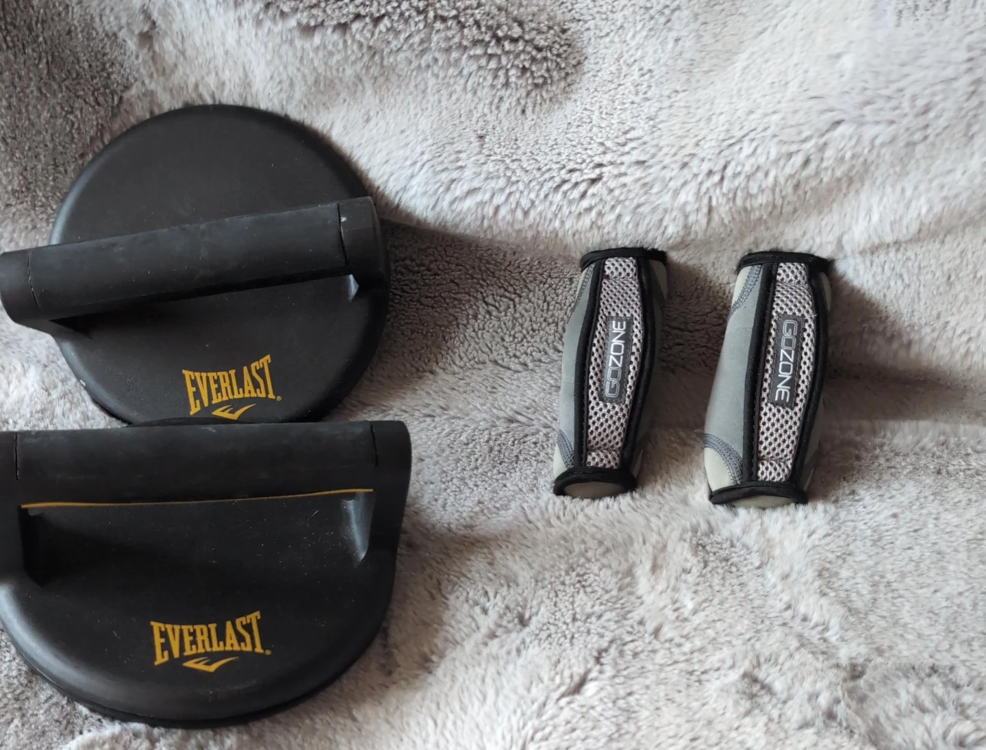 Everlast Push Up Stands & GoZone Wrist Wraps