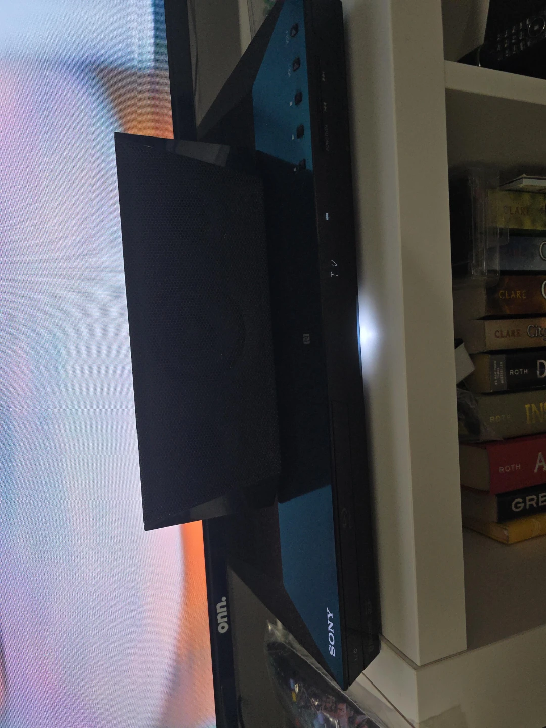 Sony Home Theatre Speaker System thumbnail