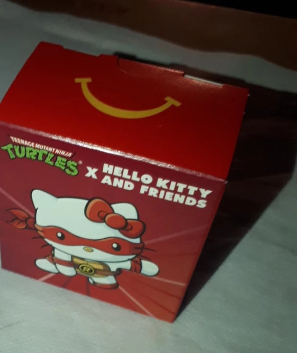 McDonald's Hello Kitty Teenage Mutant Ninja Turtles Toy