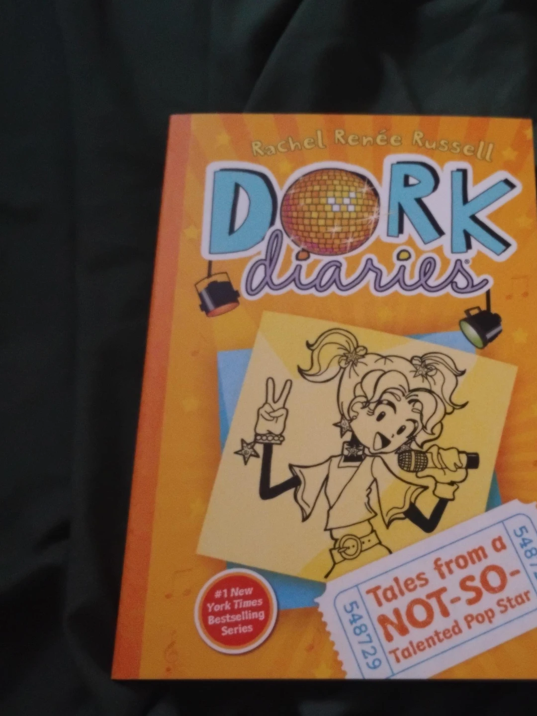 Dork Diaries #3: Tales from a Not-So-Talented Pop Star