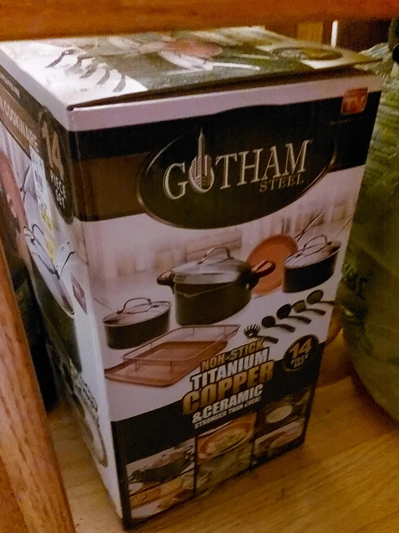 Gotham Steel 14 Piece Cookware Set