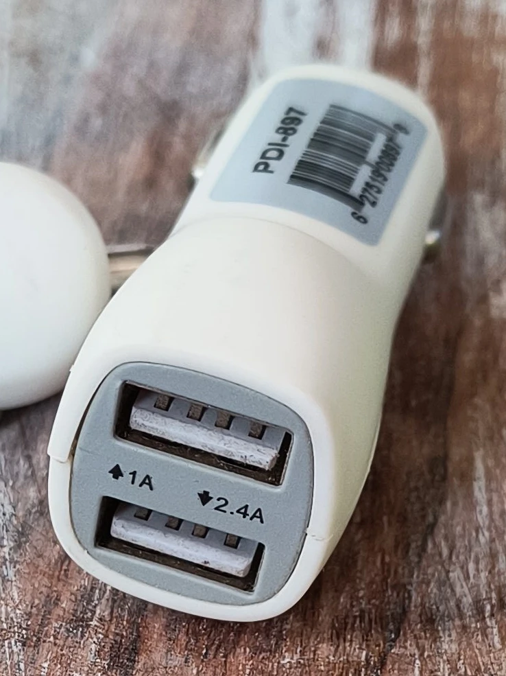 3 pcs PDI-897 Dual USB Car Charger - White & Green