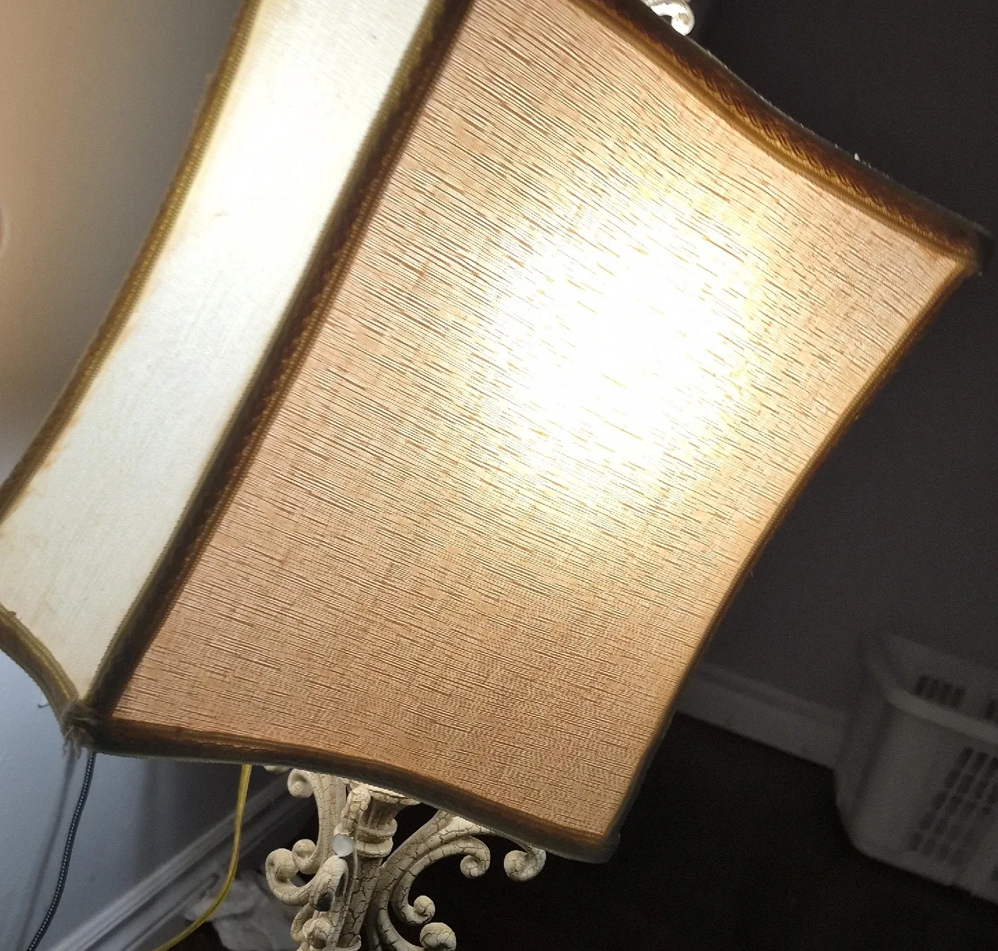 Vintage Style Table Lamp