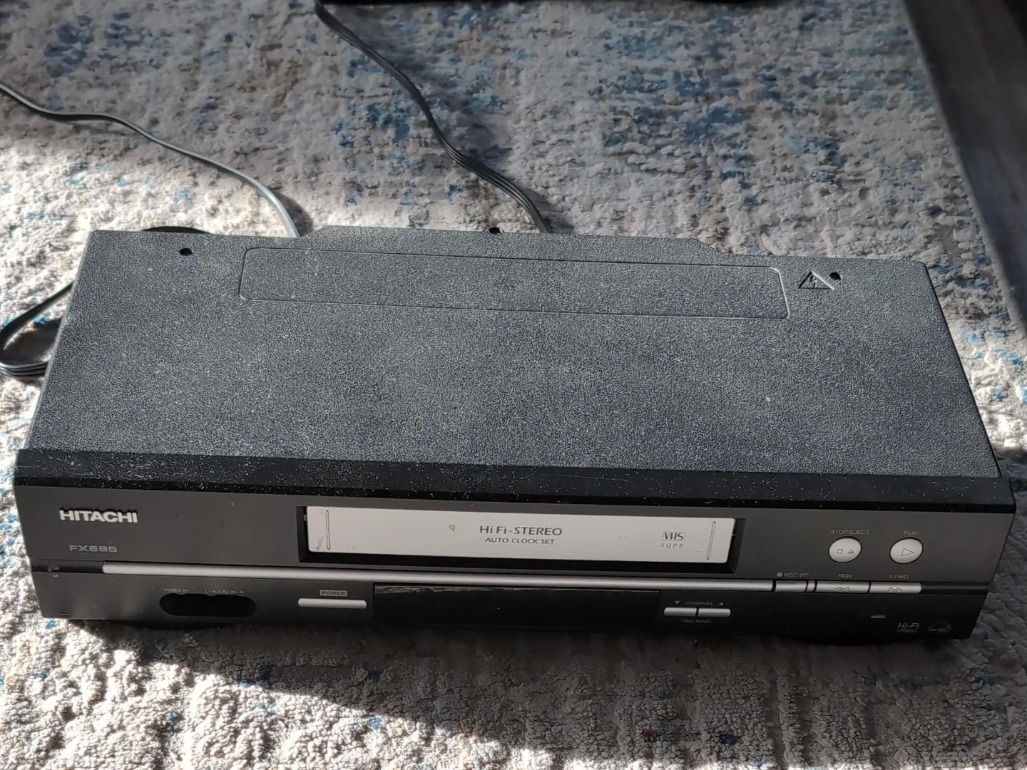 Hitachi FX695 VCR thumbnail