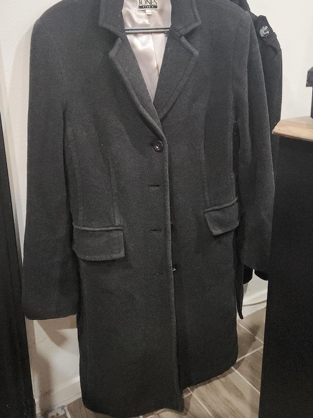Jones Studio Black Wool Coat image indicator(1)