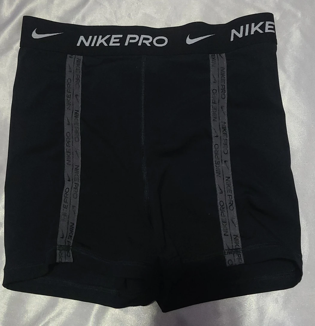 Nike Pro Dri-FIT Shorts - Size Small