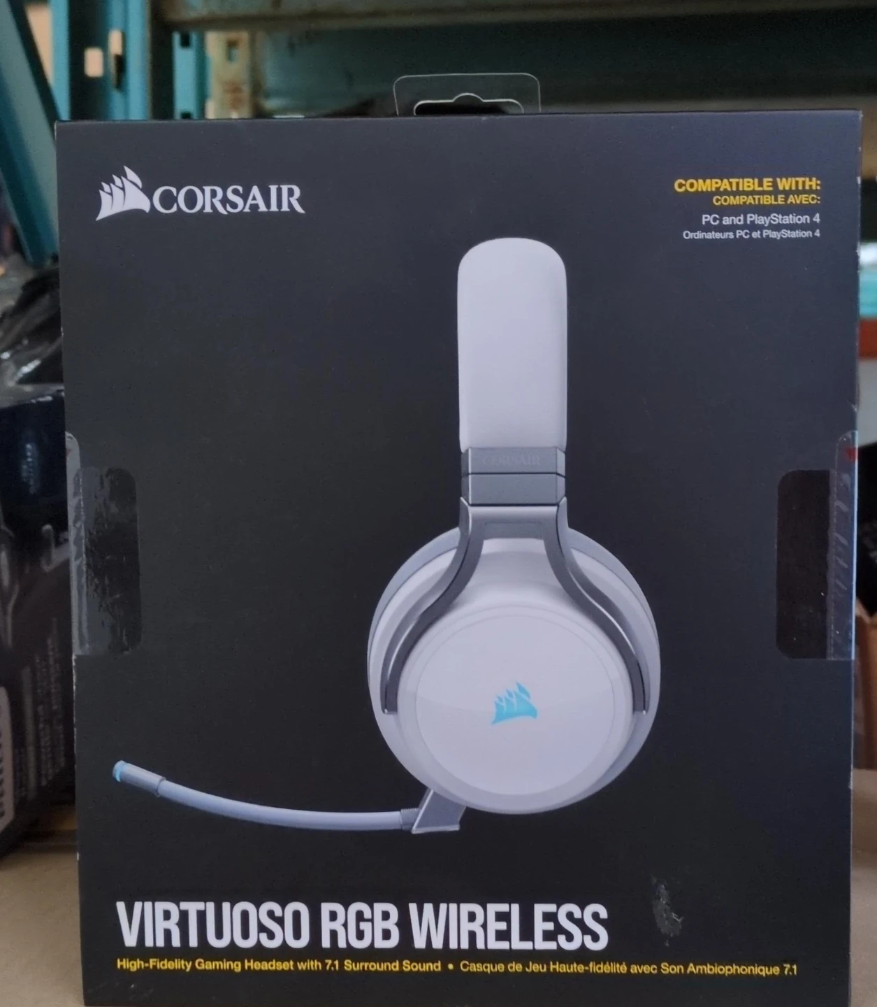Corsair Virtuoso RGB Wireless Gaming Headset - White