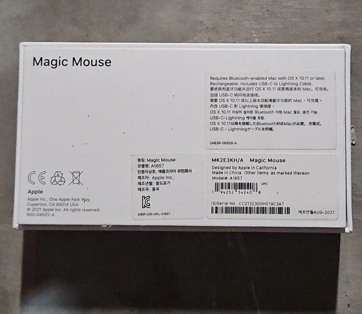 Apple Magic Mouse - Like New! thumbnail