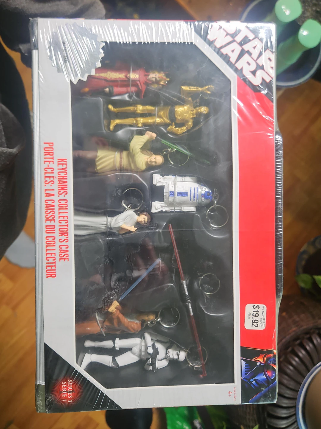 New Star Wars Keychains Collector's Case