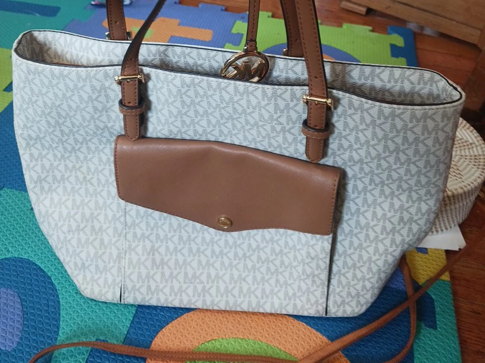 Michael Kors Tote Bag thumbnail