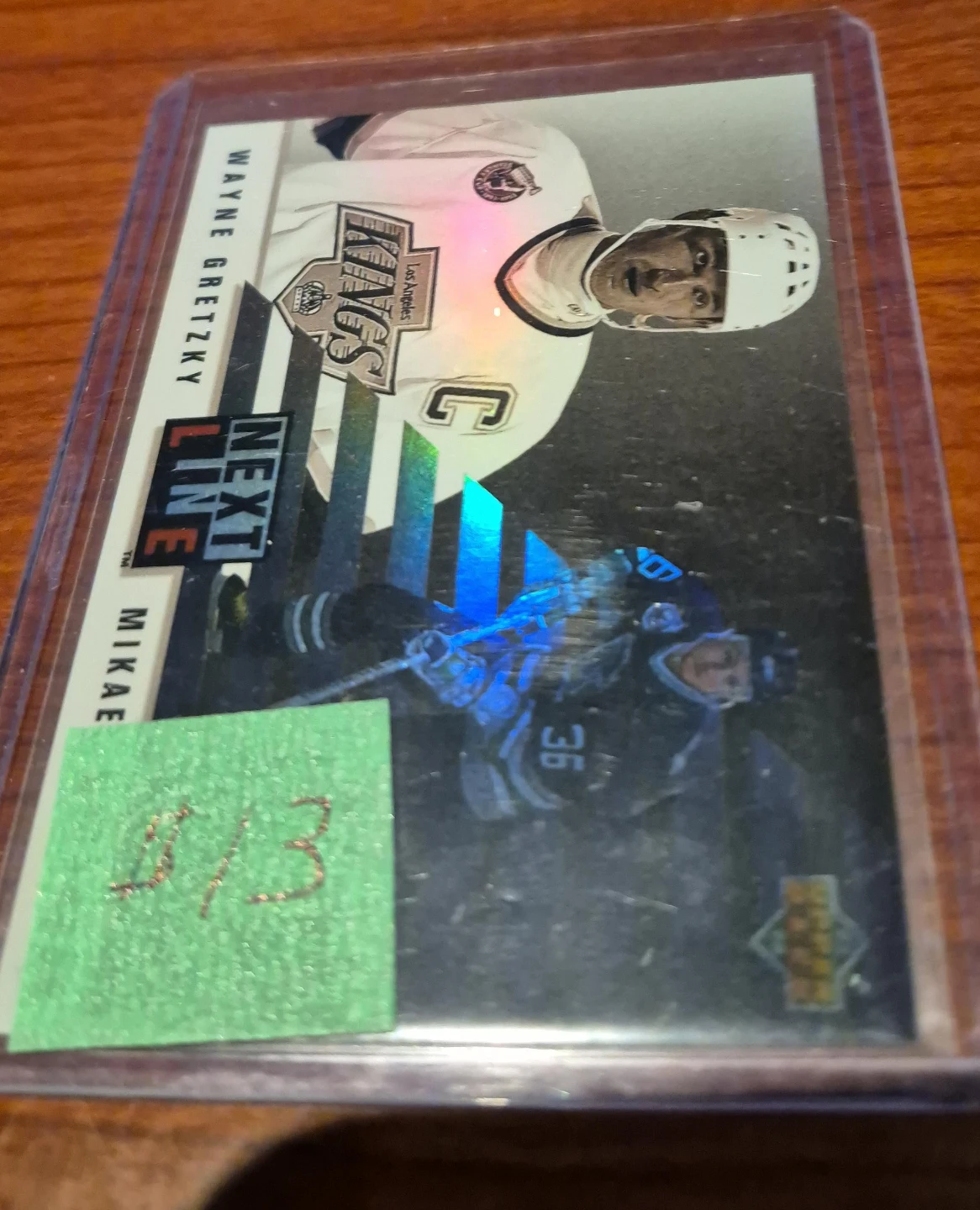 Wayne Gretzky Los Angeles Kings Upper Deck Hockey Card thumbnail