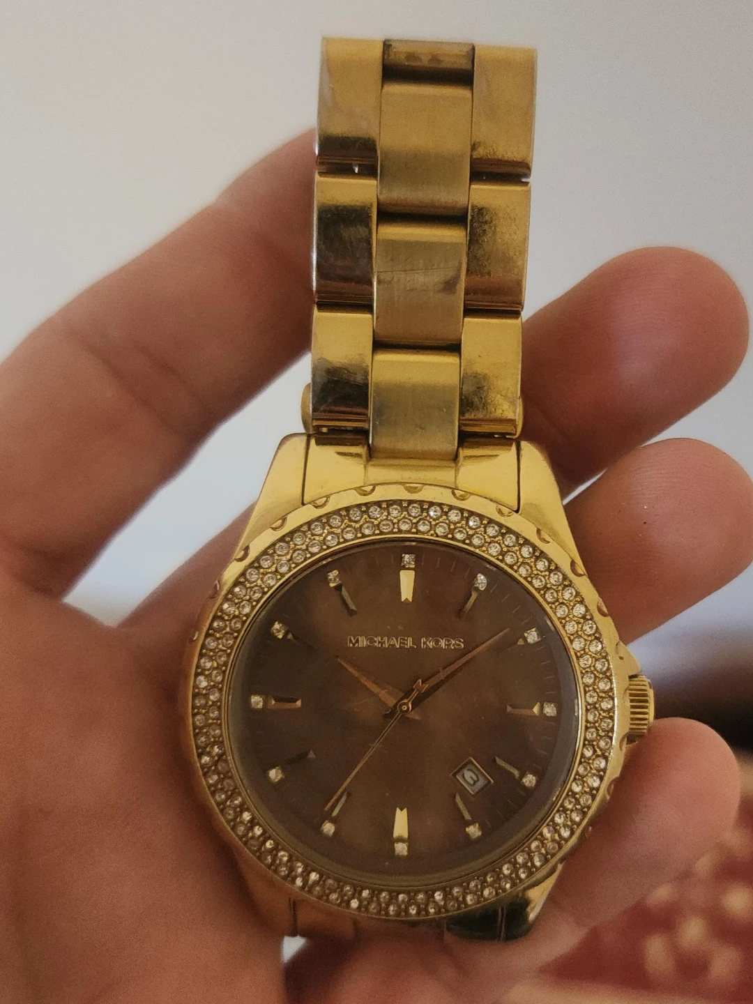 Michael Kors Gold Watch image indicator(2)