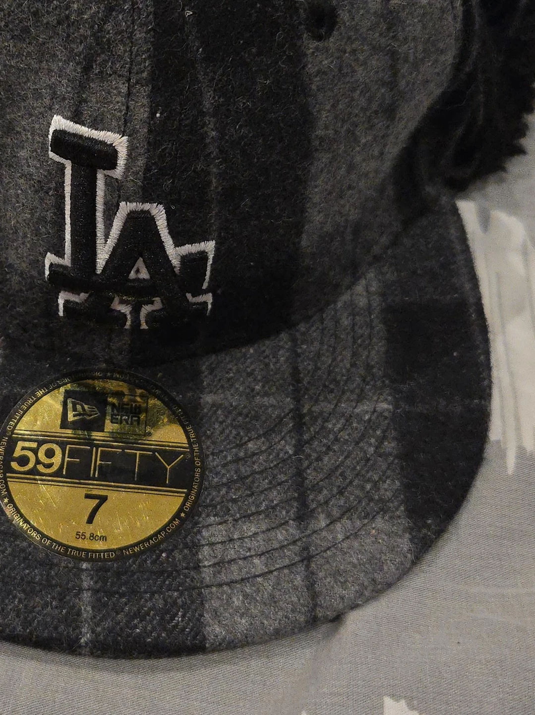 New Era 59FIFTY LA Dodgers Trapper Hat Size 7