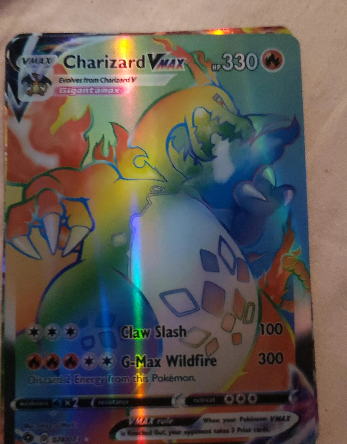 Charizard VMAX Pokemon Card thumbnail