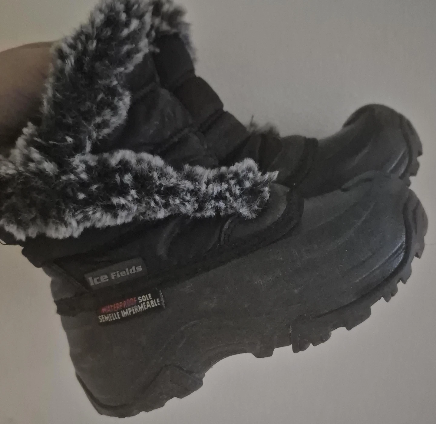 Ice Fields Waterproof Winter Boots - Kids Size 11