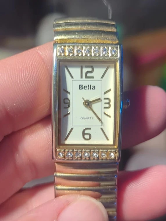 Bella Quartz Women's Watch