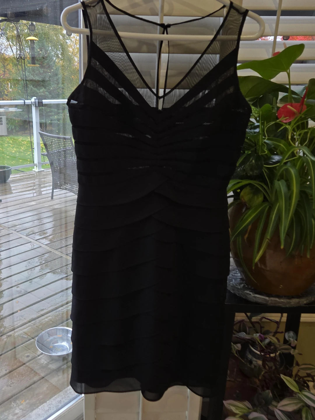 Little Black Dress image indicator(1)