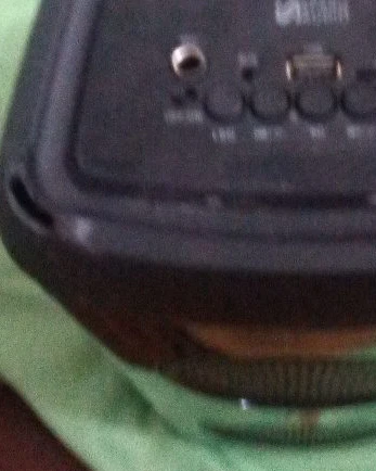 Sylvania BTS500 Wireless Speaker