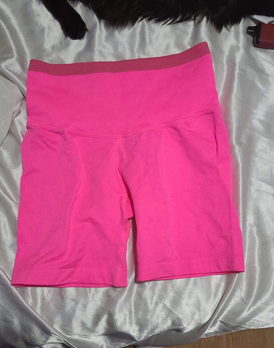 JoyLab Hot Pink Biker Shorts - Size Small
