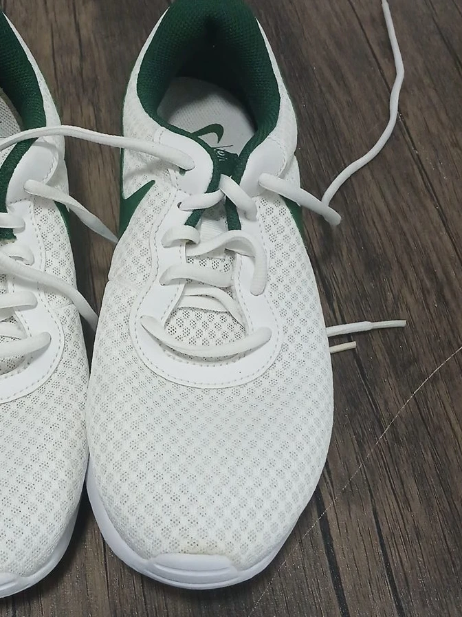 Nike Tanjun White/Green Shoes - US 7