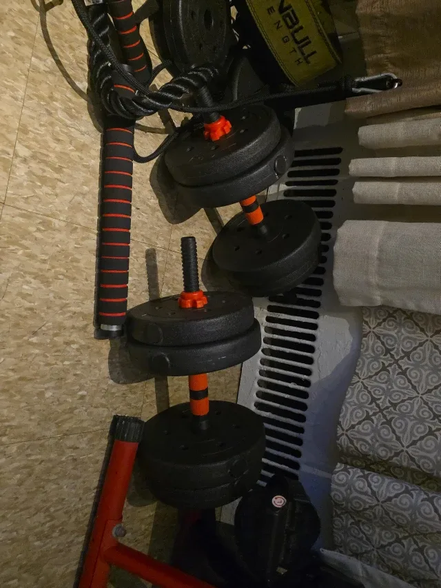 Adjustable Dumbbell Set