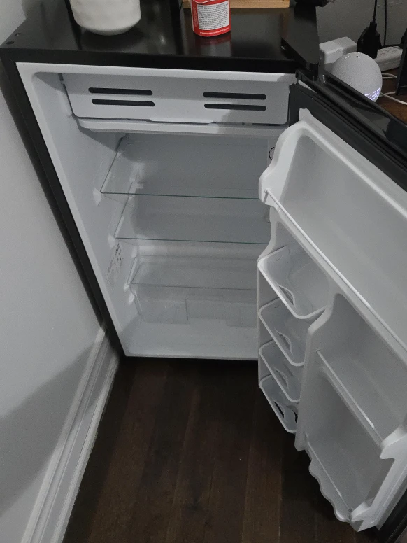 Mini Fridge - Great Condition!