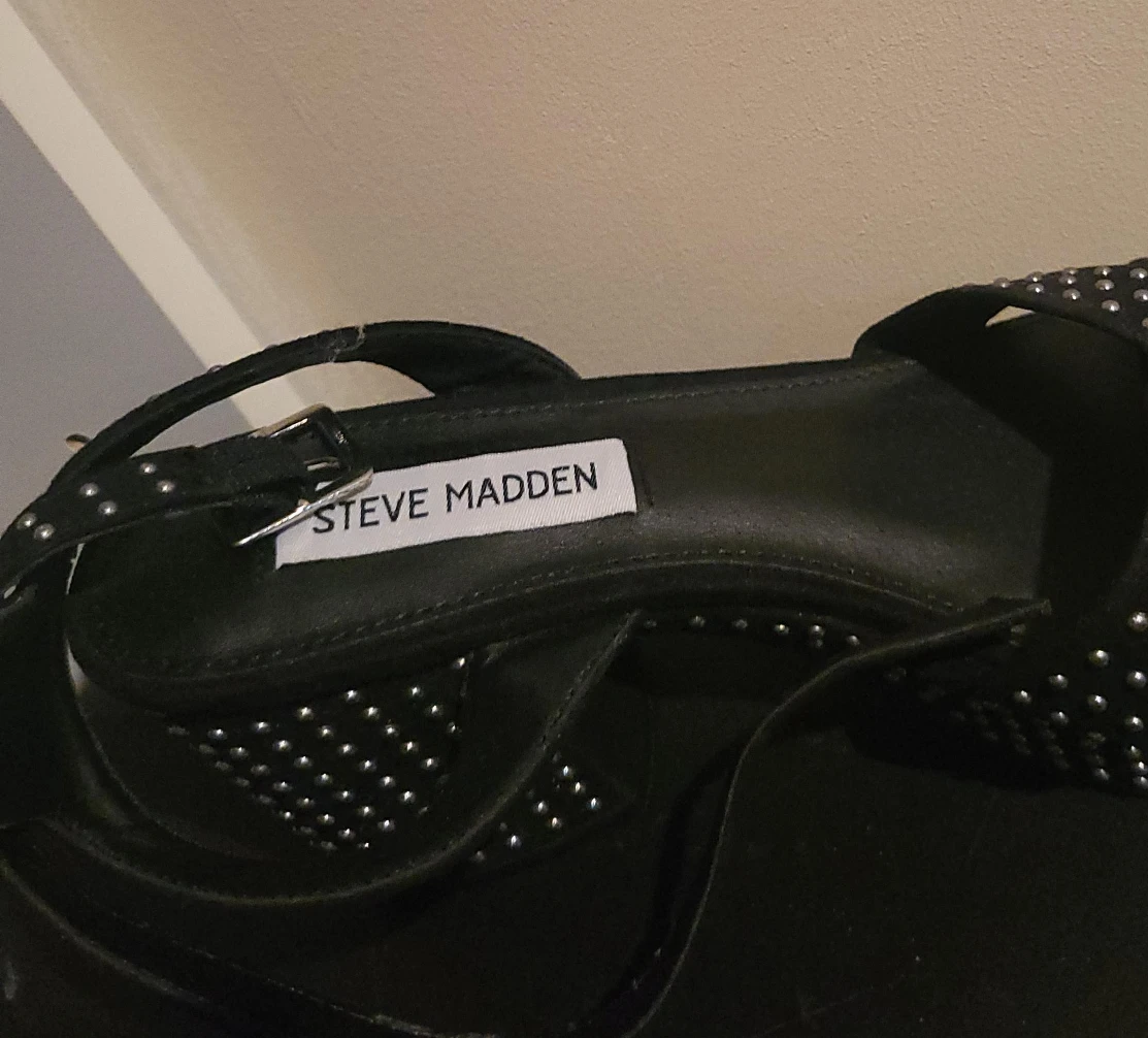 Steve Madden Black Studded Heels