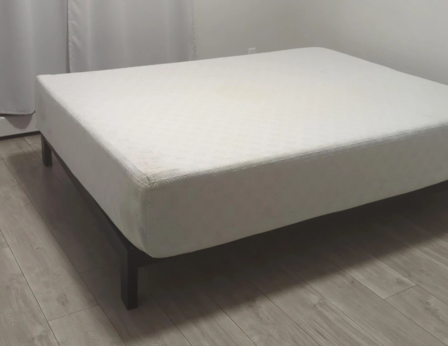 Ikea Hybrid QUEEN Mattress - 11" deep