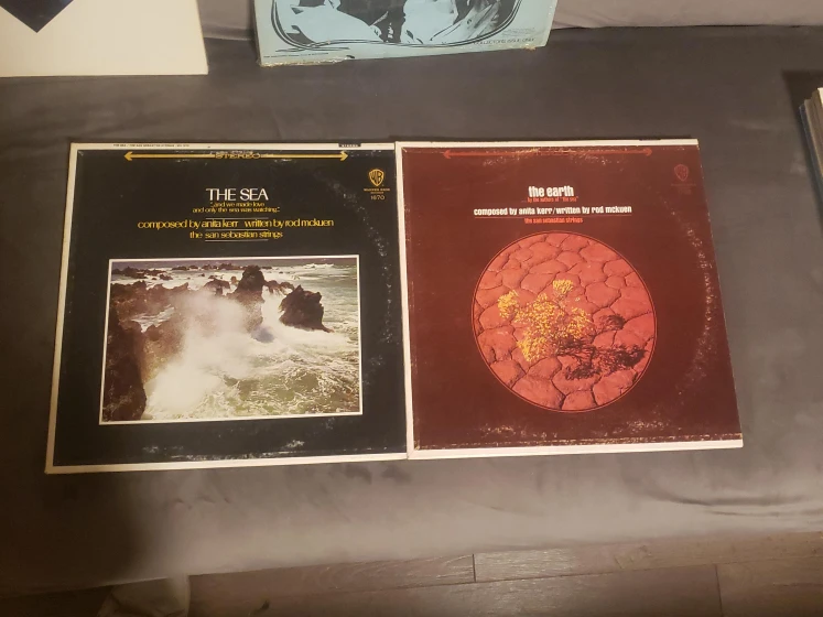 Vintage Vinyl Records: The Sea & The Earth thumbnail