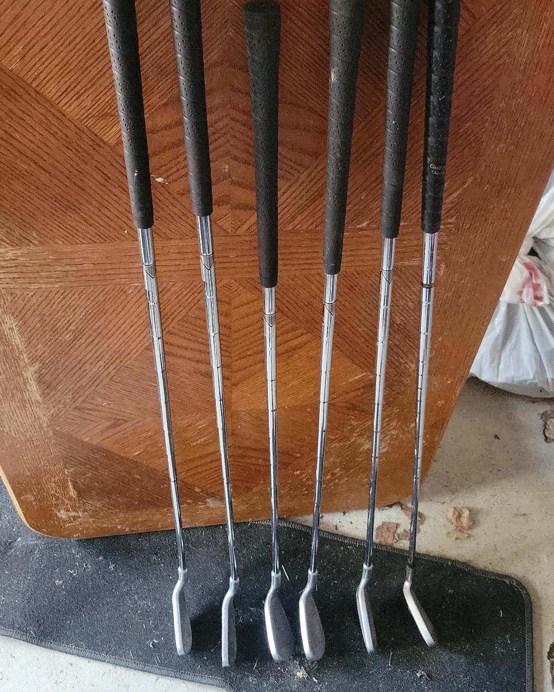 Set of Golf Clubs