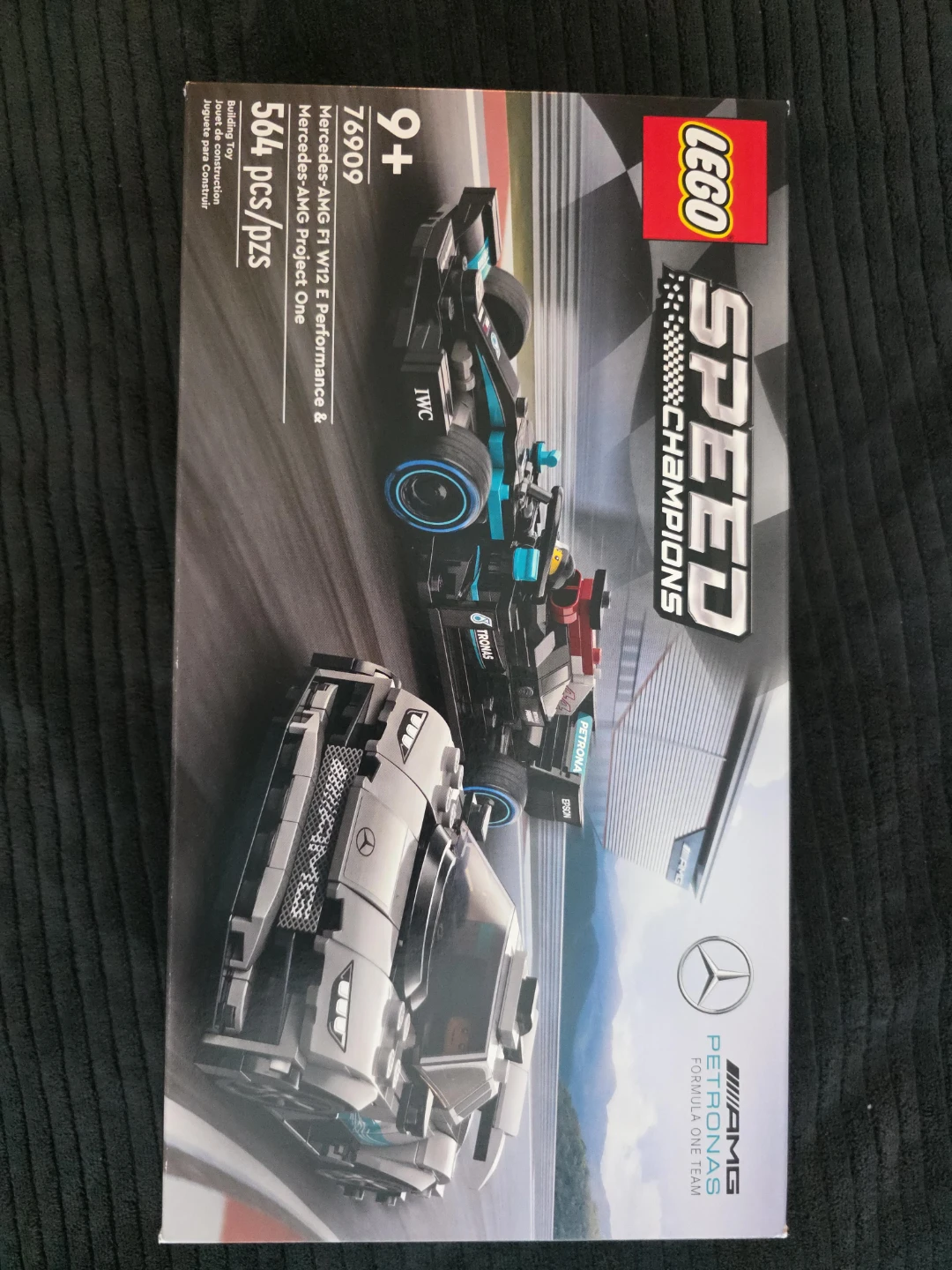 LEGO Speed Champions Mercedes-AMG F1 W12 Set 76909 thumbnail