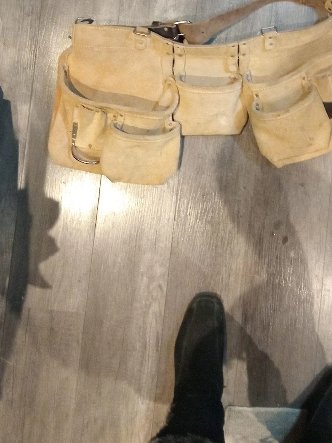 Genuine Leather Tool Belt.