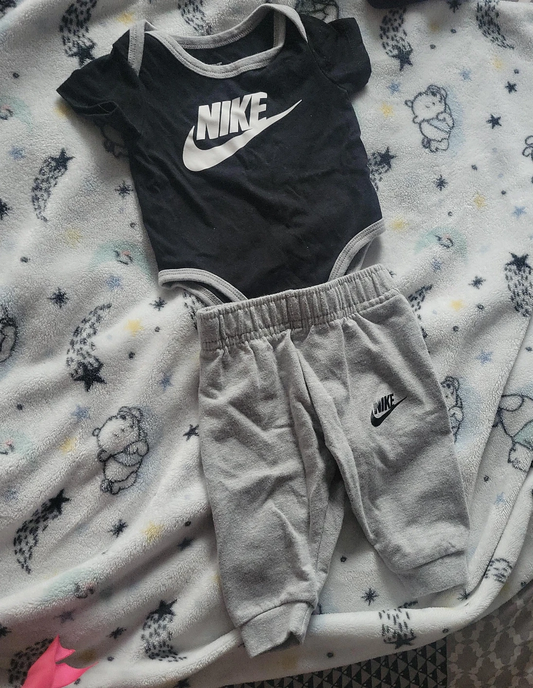 Nike Baby Outfit Set