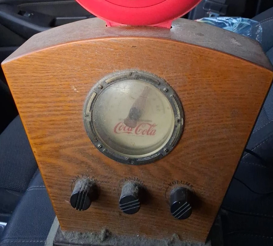 Vintage Coca-Cola Radio
