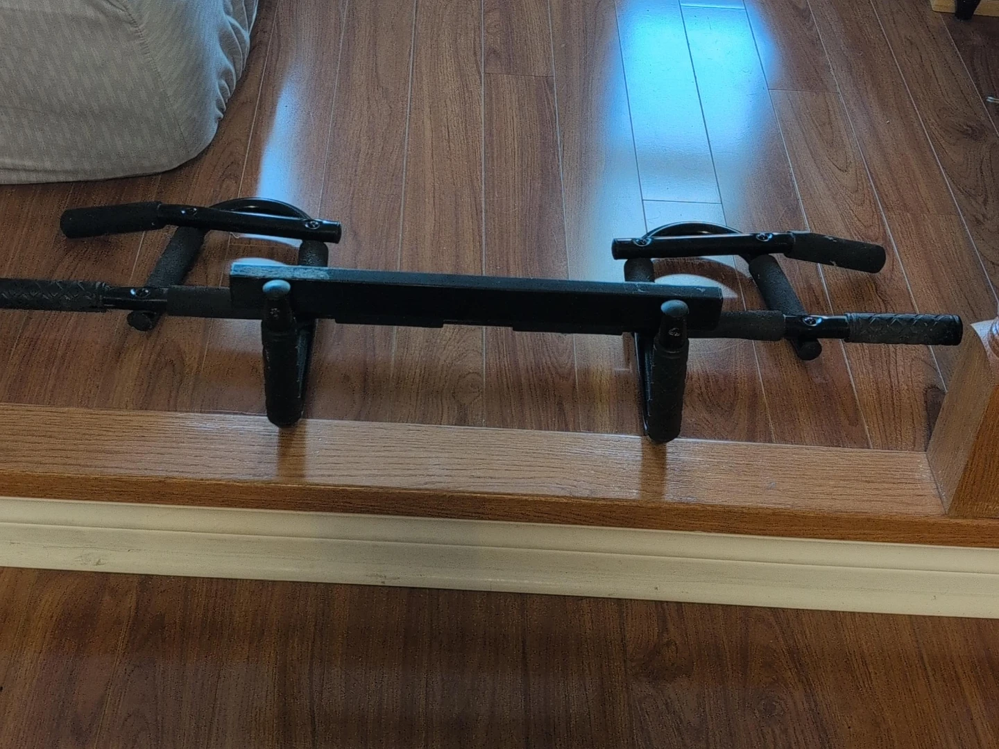 Doorway Pull-Up Bar