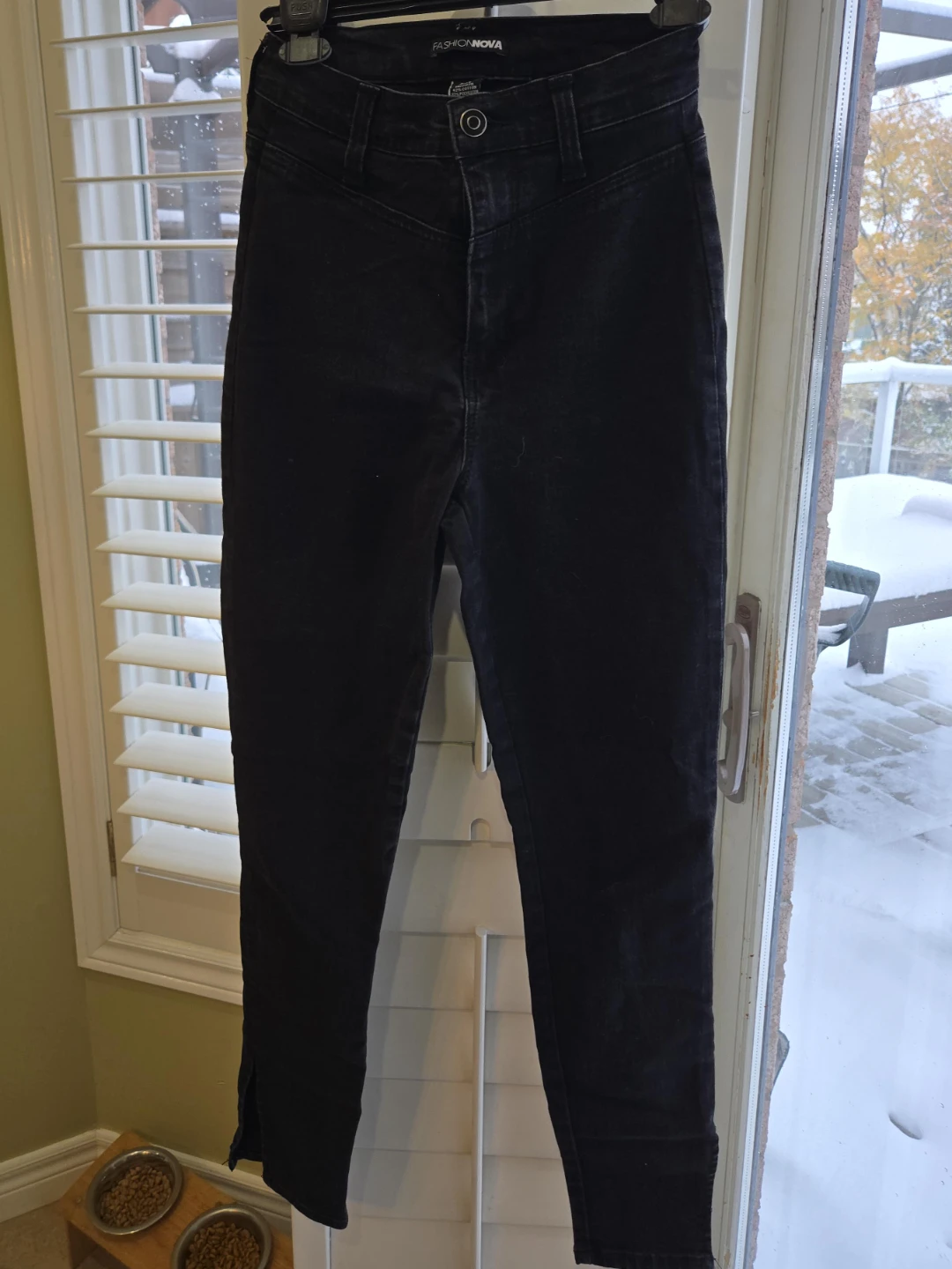 Fashion Nova Black Jeans - Size 3 image indicator(1)