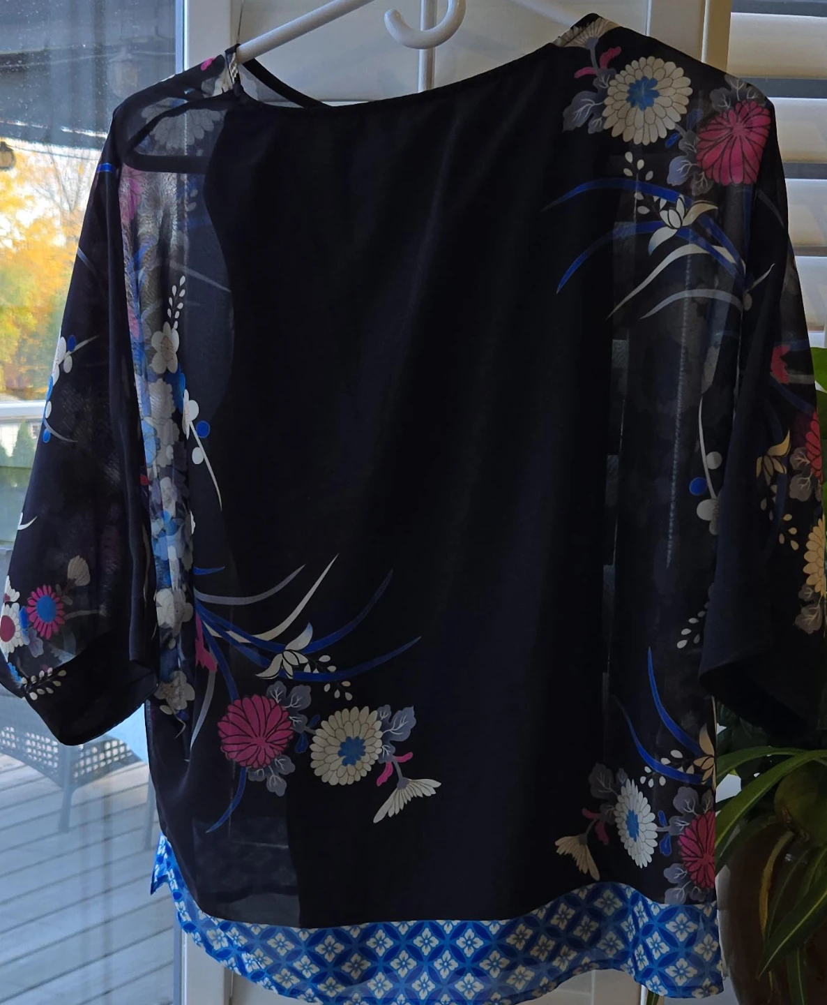 Floral Print Blouse image indicator(1)