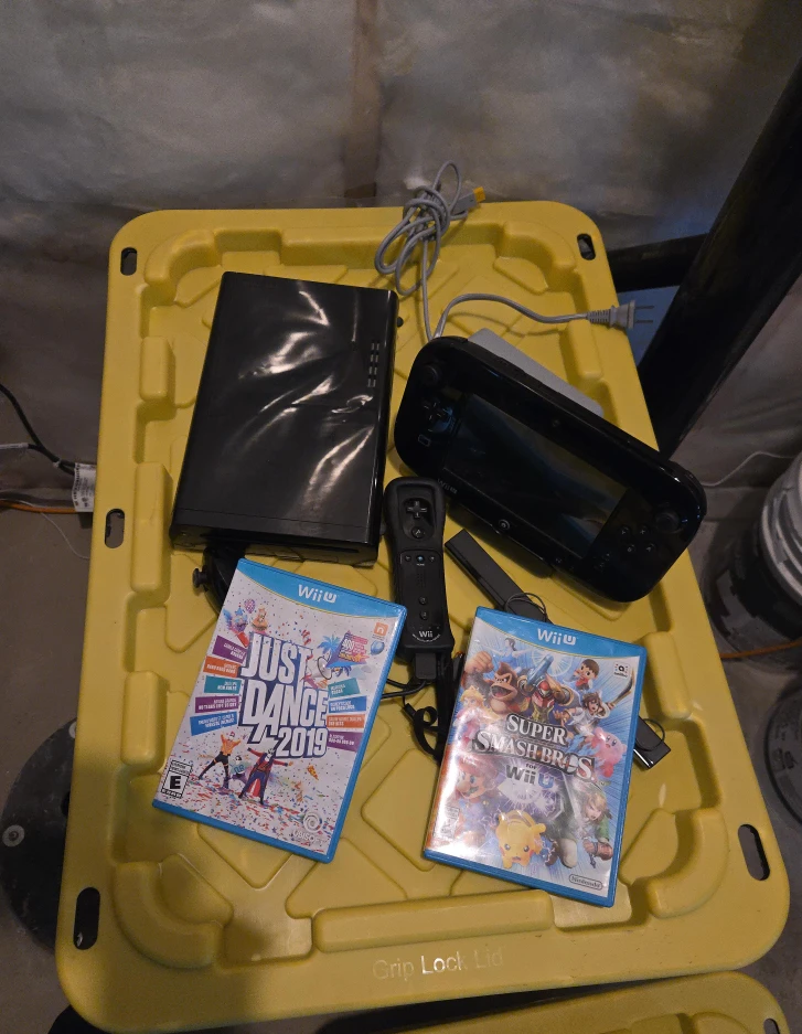 Nintendo Wii U Console with Games