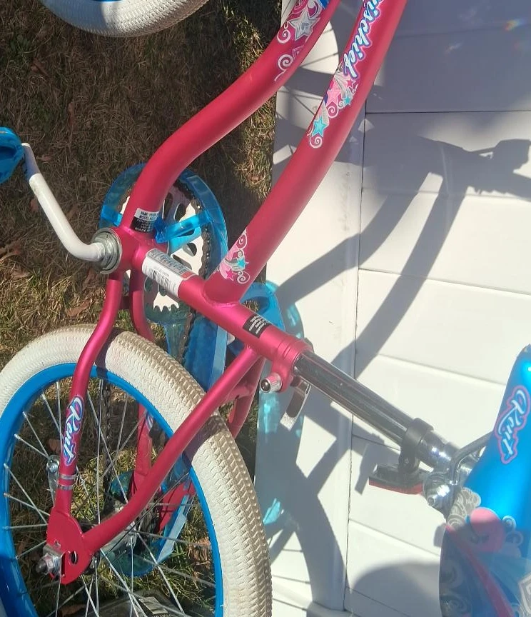 Huffy Girls' Mischief Bike - Pink & Blue